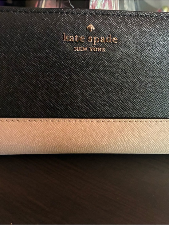 kate spade Handbags - kate spade Black and Cream Two-Tone Wallet with Gold Logo